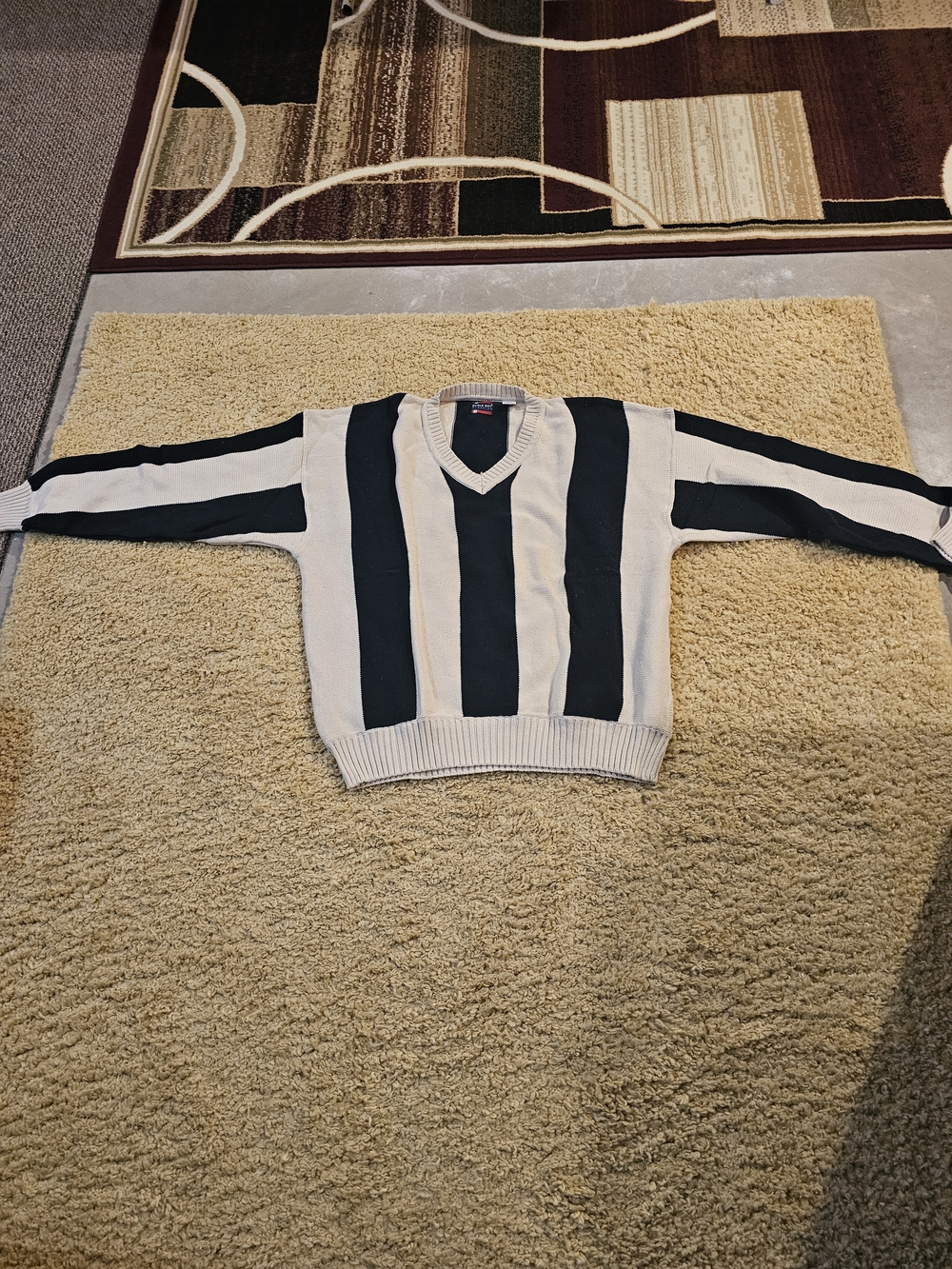 Bugle Boy Men's V-Neck Sweater in Cream and Black Vertical Stripes